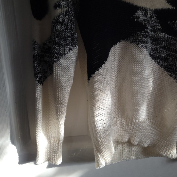 Vintage sweater from Woodwards - Picture 3 of 11